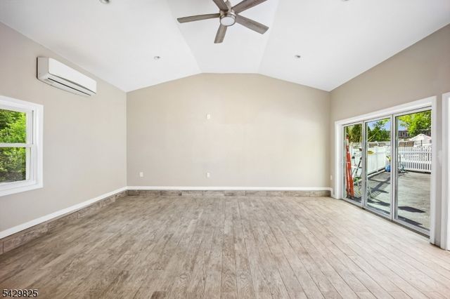 152 Murray Hill Blvd, Berkeley Heights Twp., NJ 07974