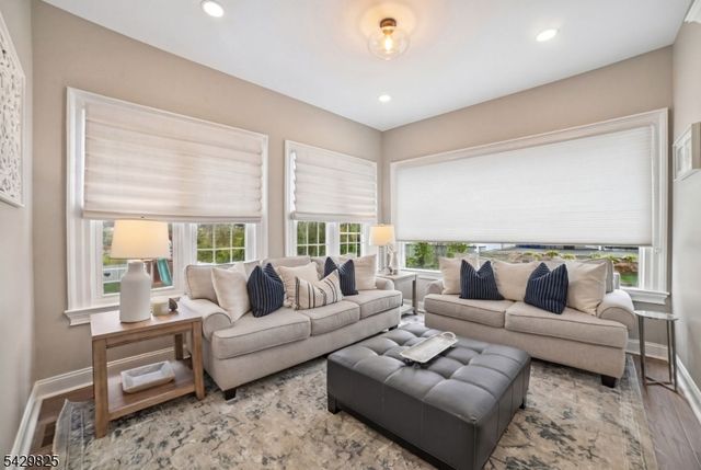 152 Murray Hill Blvd, Berkeley Heights Twp., NJ 07974