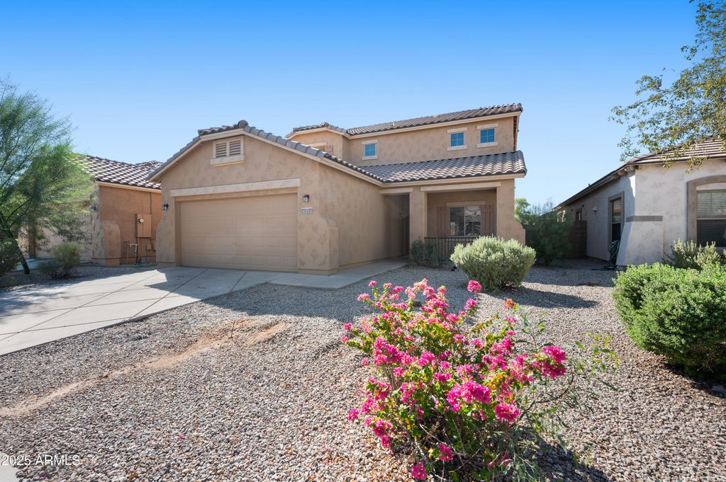 5211 W GLASS Lane, Laveen, AZ 85339