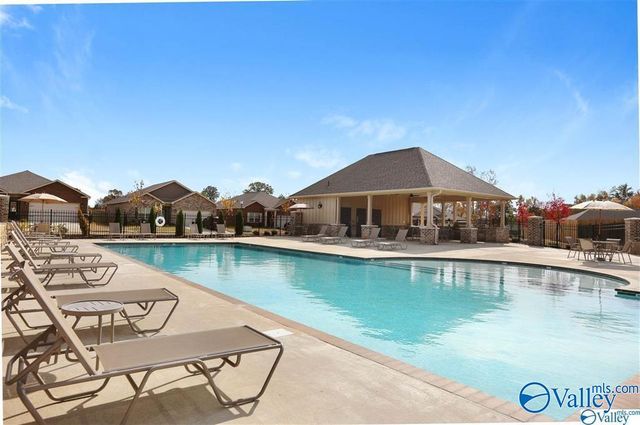 307 Ivyleaf Drive, Madison, AL 35757