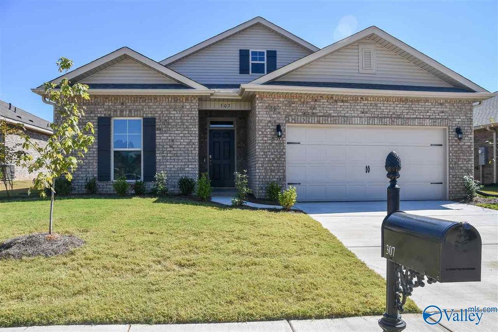 307 Ivyleaf Drive, Madison, AL 35757