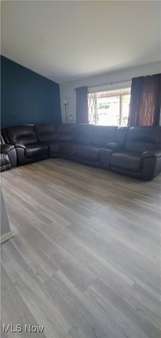 14558 Drake Road, Strongsville, OH 44136