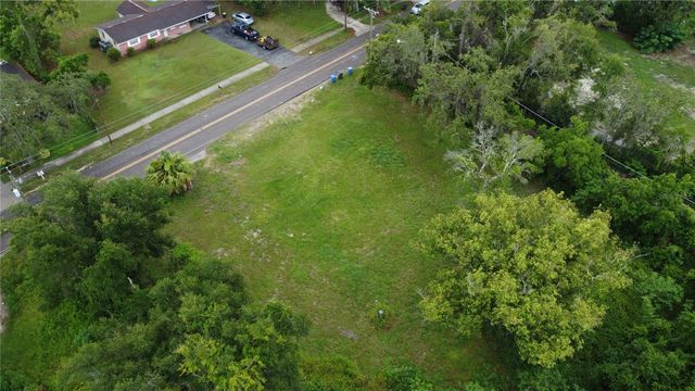 10616 DAVIS ROAD, Tampa, FL 33637