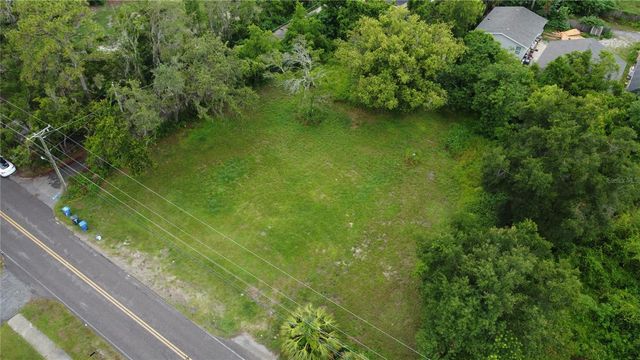 10616 DAVIS ROAD, Tampa, FL 33637