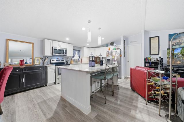 6705 APPLEWOOD DRIVE, Wesley Chapel, FL 33544