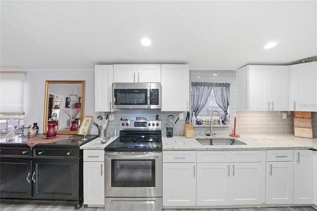 6705 APPLEWOOD DRIVE, Wesley Chapel, FL 33544