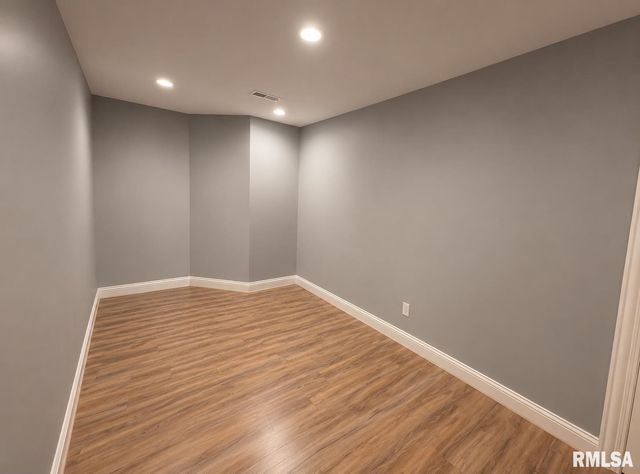 3023 W Pilgrims Way, Peoria, IL 61615
