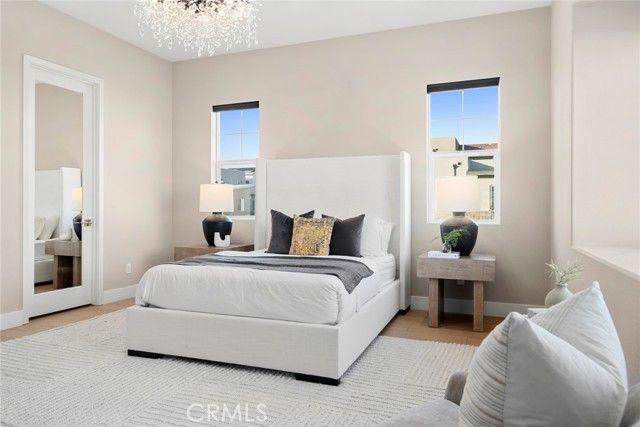 126 Scale, Irvine, CA 92618