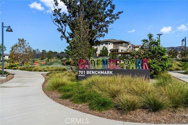 126 Scale, Irvine, CA 92618