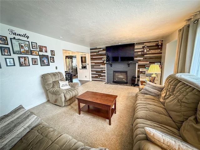 125 Shanahan, Center Twp, PA 16001