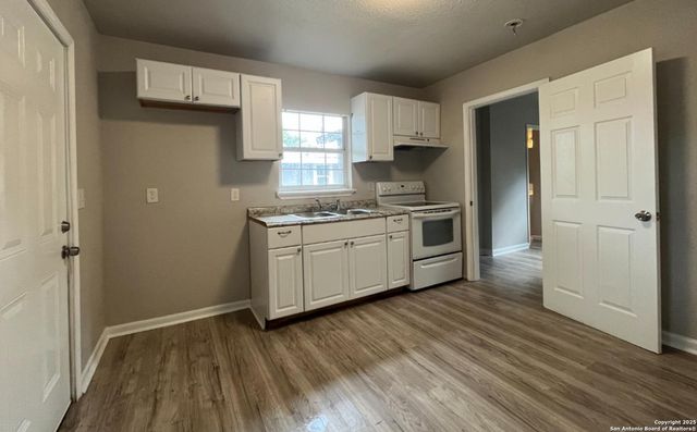 1309 Keats, San Antonio, TX 78211