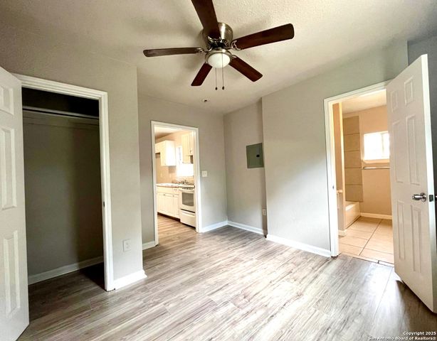 1309 Keats, San Antonio, TX 78211