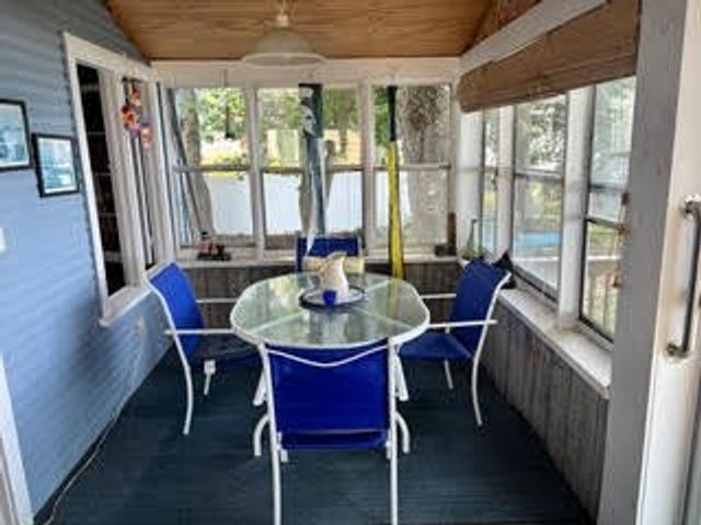 4955 Rosabelle Beach Avenue, Holland, MI 49424