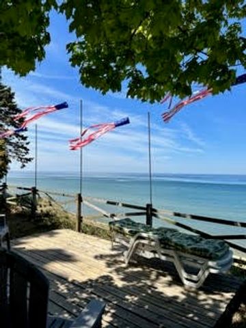 4955 Rosabelle Beach Avenue, Holland, MI 49424