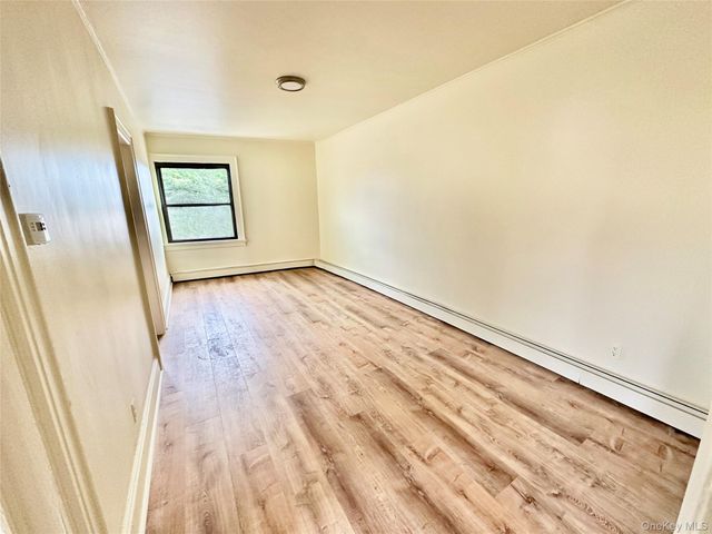 918 Hempstead Turnpike 6, Franklin Square, NY 11010