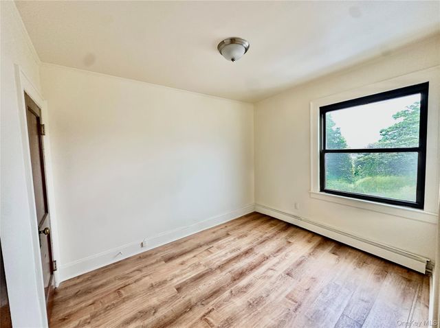 918 Hempstead Turnpike 6, Franklin Square, NY 11010