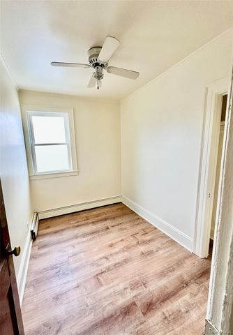 918 Hempstead Turnpike 6, Franklin Square, NY 11010