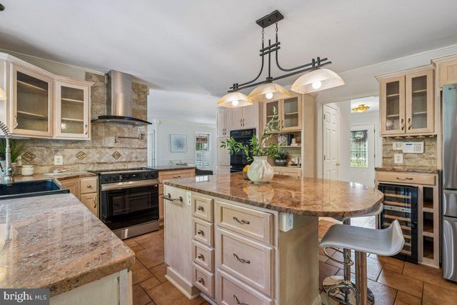 11201 MIDVALE RD, Kensington, MD 20895