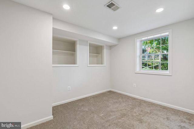 11201 MIDVALE RD, Kensington, MD 20895