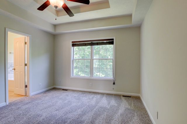 93 West Dr, Clarksville, TN 37040