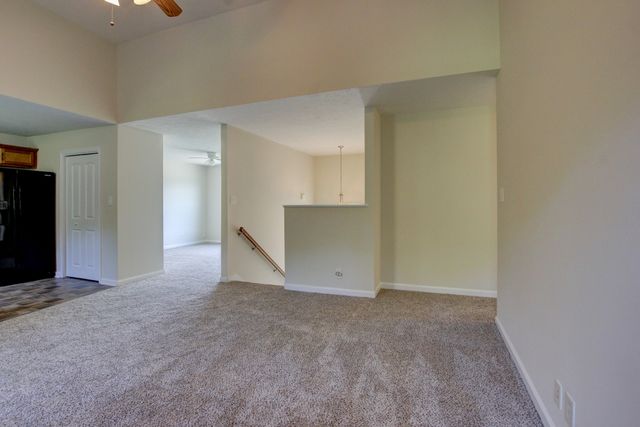 93 West Dr, Clarksville, TN 37040