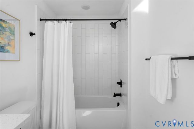 2525 M St, Richmond, VA 23223