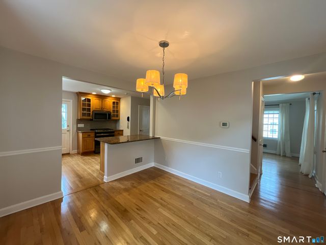 65 Buell Street, North Haven, CT 06473