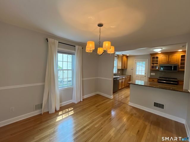 65 Buell Street, North Haven, CT 06473