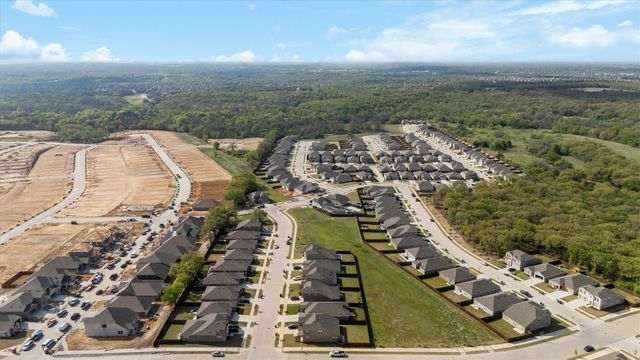 2220 Village Creek Lane, Denton, TX 76208
