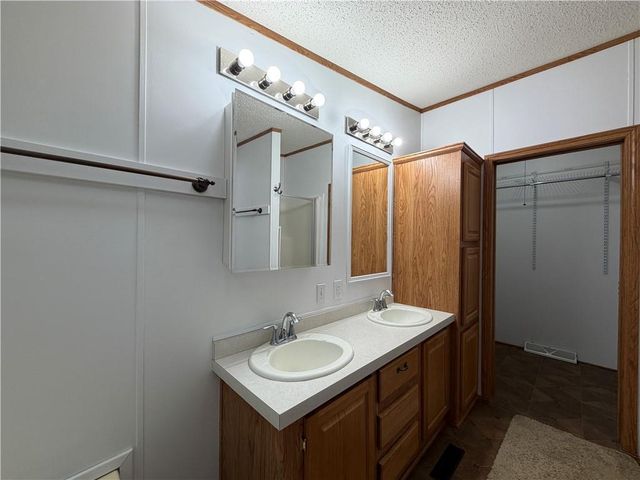 15619 Rickco Lane, Hayward, WI 54843