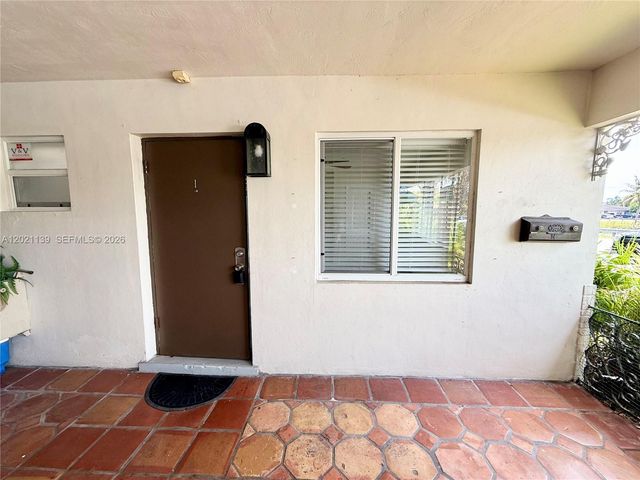341 NW 35th Ct 1, Pompano Beach, FL 33064