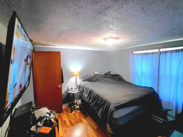 415 S Van Buren Street, Batavia, IL 60510
