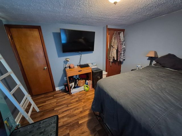 415 S Van Buren Street, Batavia, IL 60510