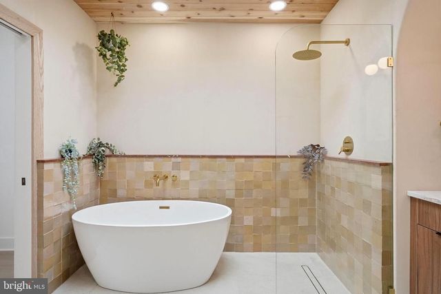 1710 S 22ND ST, Philadelphia, PA 19145