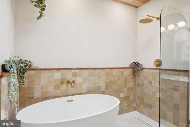 1710 S 22ND ST, Philadelphia, PA 19145