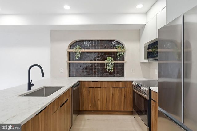 1710 S 22ND ST, Philadelphia, PA 19145