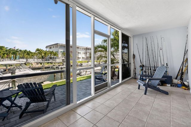 121 Wettaw Lane 112, North Palm Beach, FL 33408