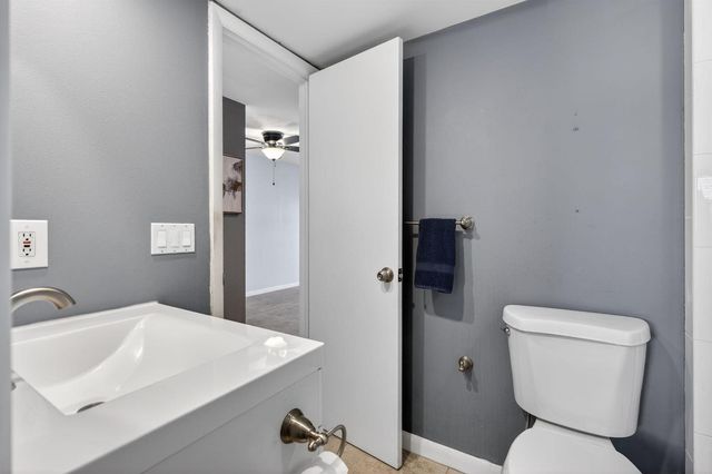 121 Wettaw Lane 112, North Palm Beach, FL 33408