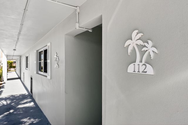 121 Wettaw Lane 112, North Palm Beach, FL 33408