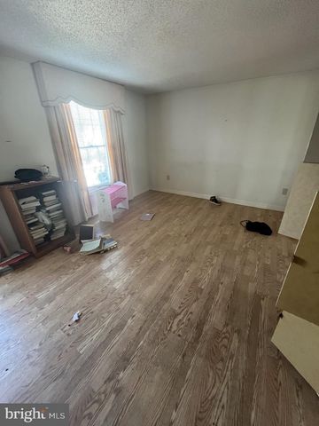 3015 24TH ST NE, Washington, DC 20018