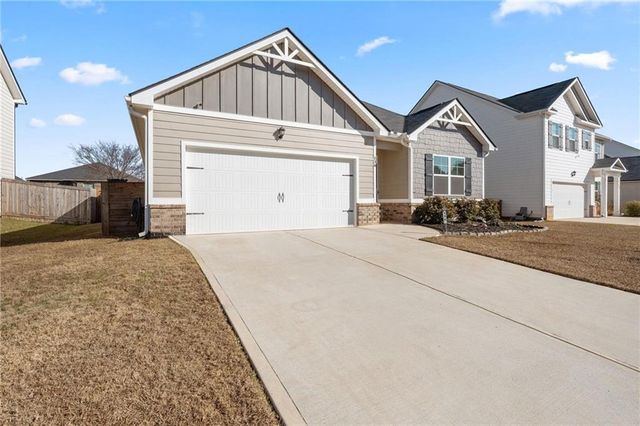 134 Farmers Way, Perry, GA 31069