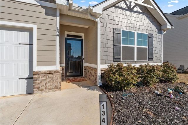 134 Farmers Way, Perry, GA 31069