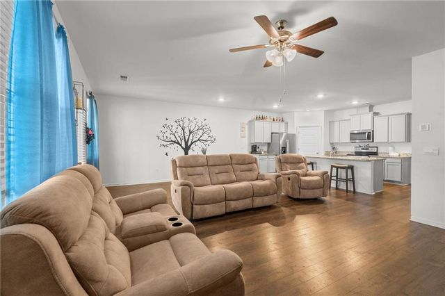 134 Farmers Way, Perry, GA 31069