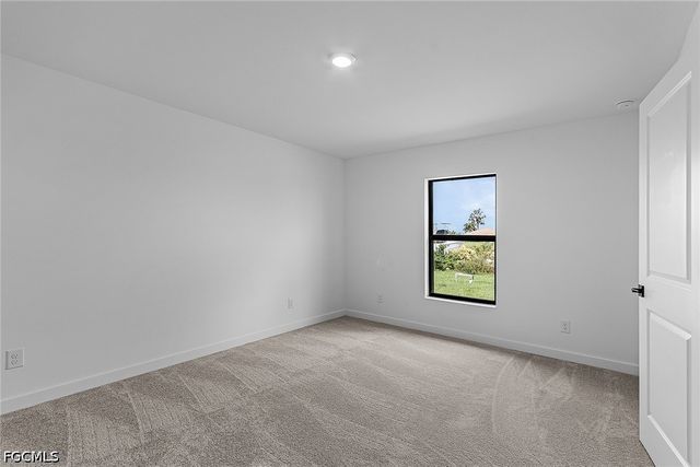 2503 51st ST, Lehigh Acres, FL 33976