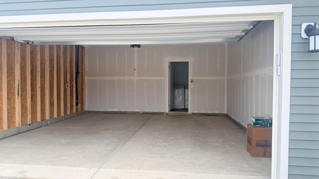 11813 marling Way, Indianapolis, IN 46235