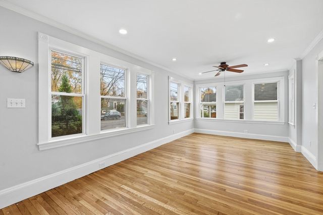 34 Lafayette St, Marblehead, MA 01945