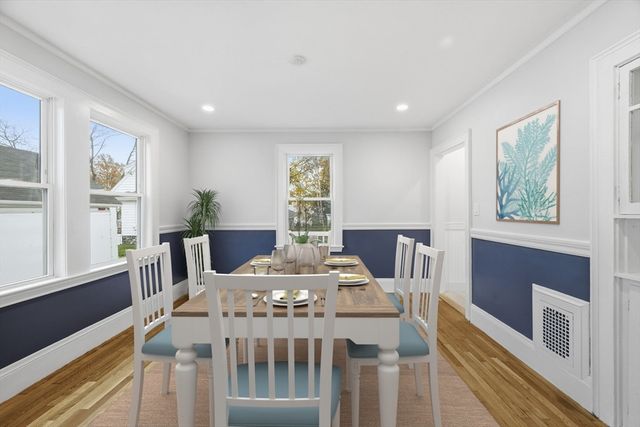 34 Lafayette St, Marblehead, MA 01945