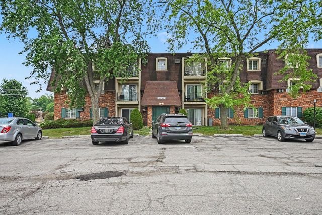 17975 Amherst Court 203, Country Club Hills, IL 60478