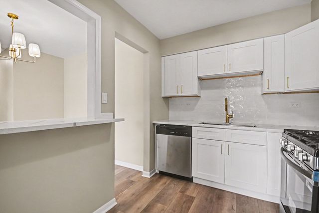 17975 Amherst Court 203, Country Club Hills, IL 60478