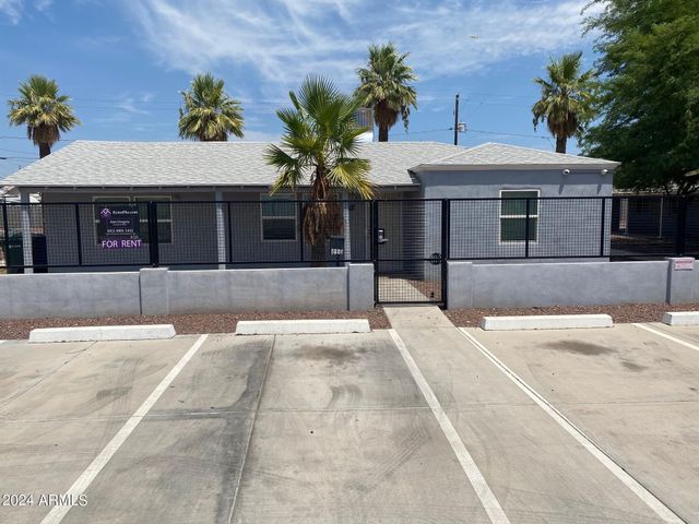 206 E Jones Avenue 11SH, Phoenix, AZ 85040
